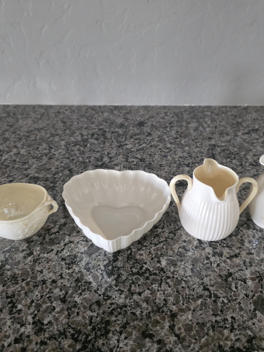 White Ceramic Heart Dish & Creamer Set